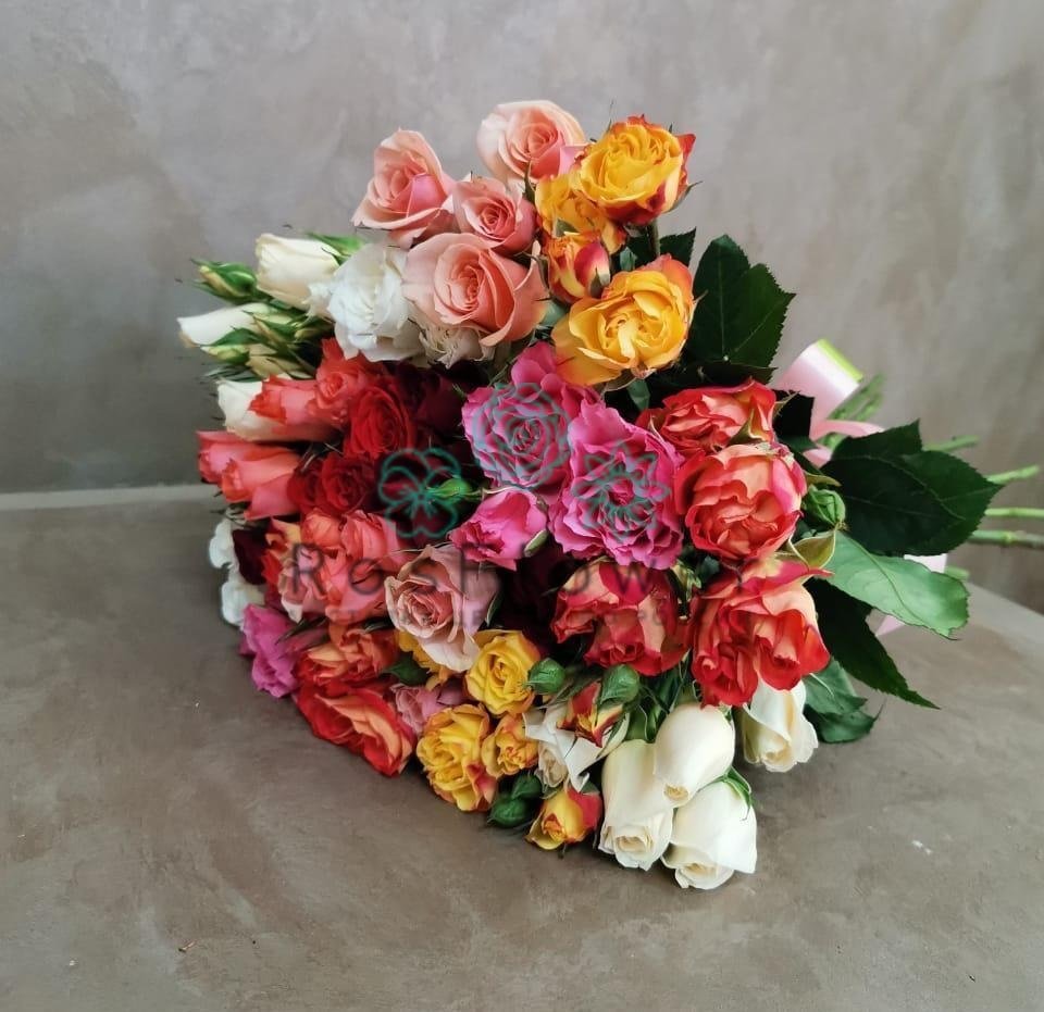 Букет цветов из: Розы в Приобье