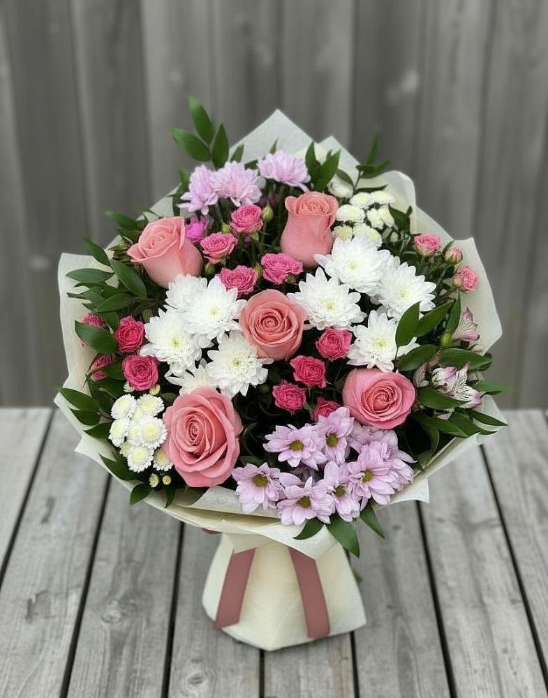 Букет цветов из: Альстромерии, Гвоздики, Розы и Хризантемы в Приобье