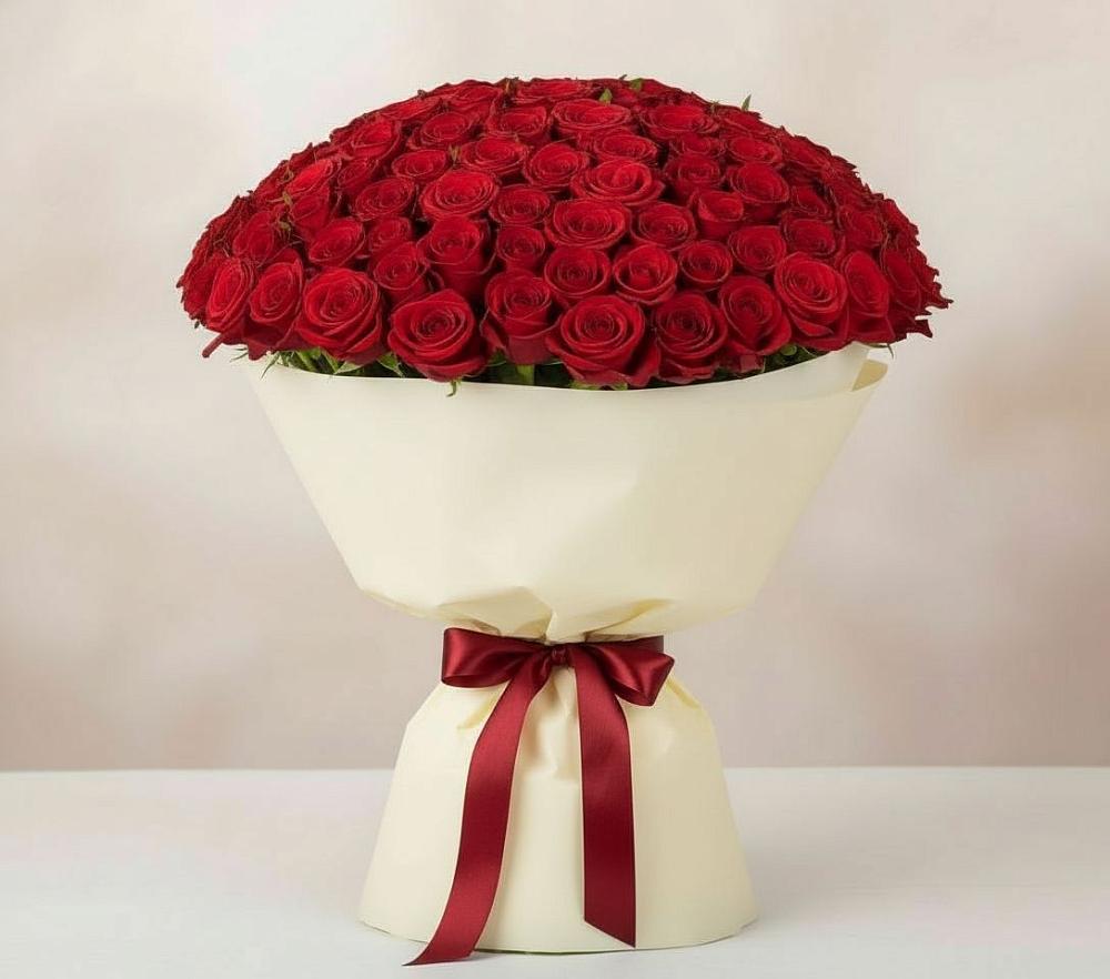 Букет 101 Красная роза Милано в Приобье