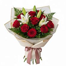 Букет цветов из:  Лилии и Розы в Приобье