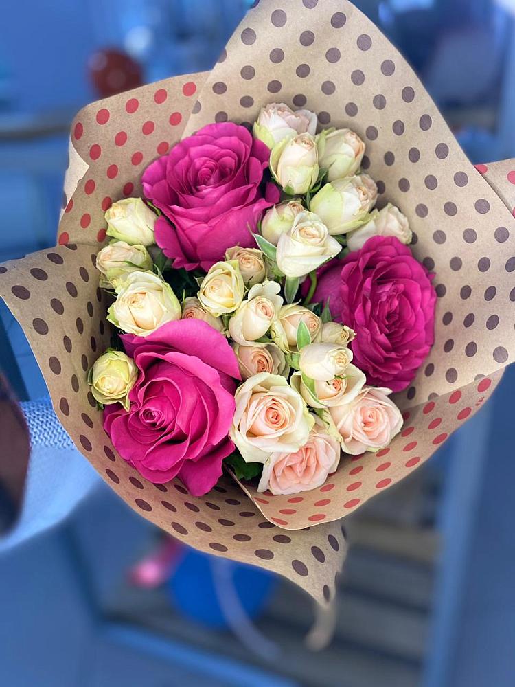 Букет цветов из: Розы в Приобье