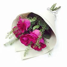 Букет цветов из:  Розы в Приобье