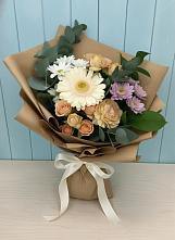 Букет цветов из:  Герберы и Хризантемы в Приобье