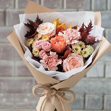Букет цветов из:  Гвоздики, Хризантемы и Розы в Приобье