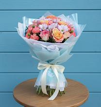 Букет цветов из:  Хризантемы и Розы в Приобье